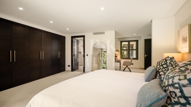 Resale - Villa -
Malaga - Málaga