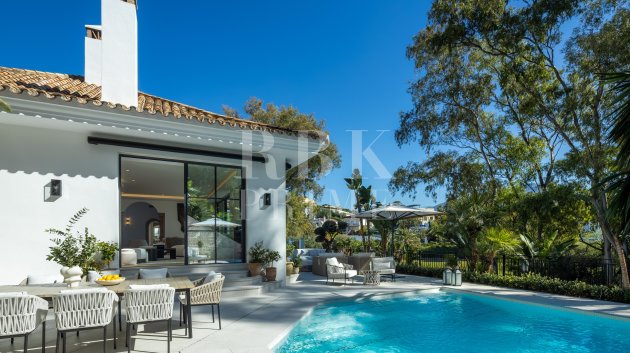 Resale - Villa -
Malaga - Benahavís