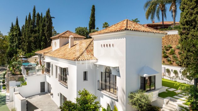 Resale - Villa -
Malaga - Benahavís