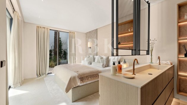 Resale - Villa -
Malaga - Nueva Andalucía