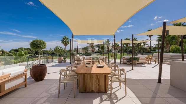 Resale - Villa -
Malaga - Nueva Andalucía