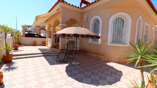 Reventa - Chalets -
Algorfa - Lo Crispin