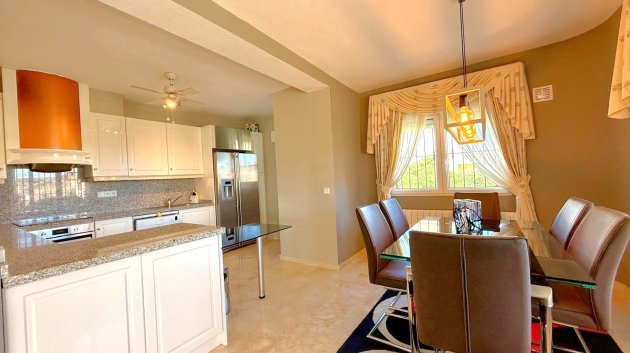 Resale - Villa -
Orihuela Costa - Los Dolses