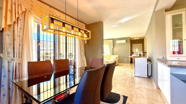 Resale - Villa -
Orihuela Costa - Los Dolses