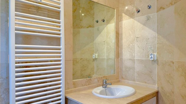Resale - Villa -
Orihuela Costa - Los Dolses