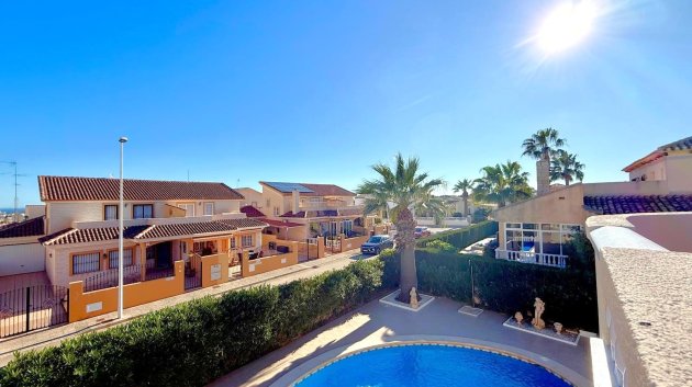 Resale - Villa -
Orihuela Costa - Los Dolses