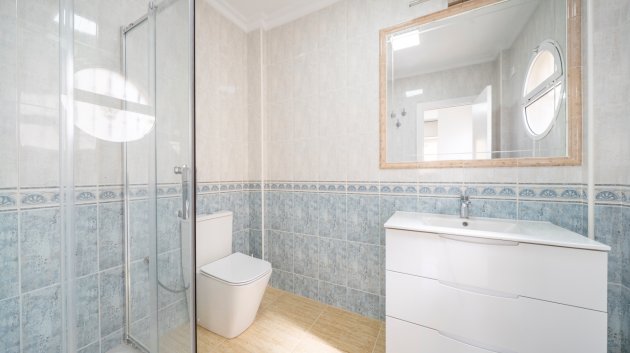 Resale - Villa -
Orihuela Costa - Pau 26