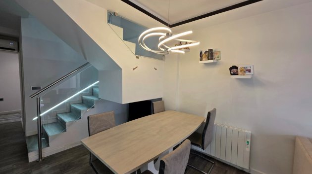 Resale - Villa -
Torrevieja - Sector 25