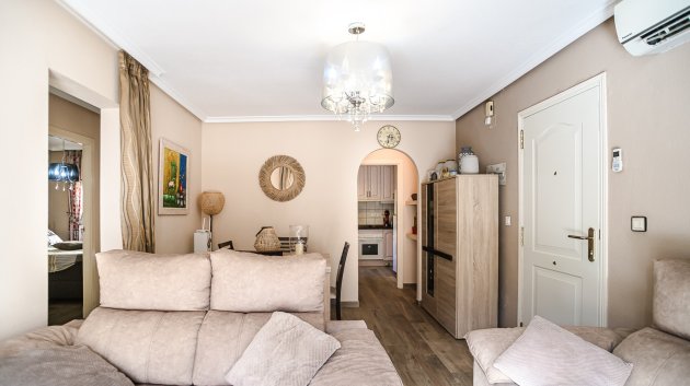Resale - Apartments -
Torrevieja - El Chaparral