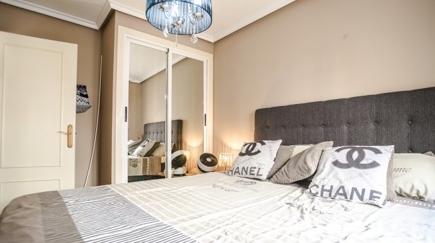 Resale - Apartments -
Torrevieja - El Chaparral