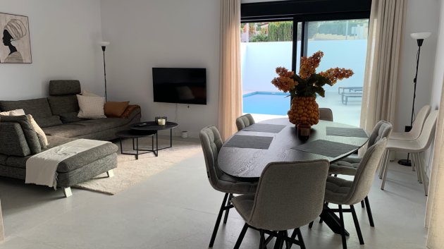 Resale - Villa -
Ciudad Quesada - Rojales