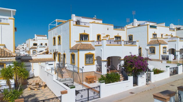 Resale - Townhouse -
Vistabella - Vistabella Golf