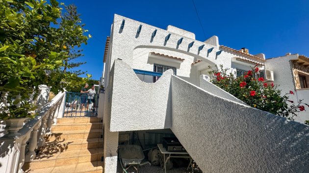 Reventa - Adosado -
Torrevieja - Los Balcones