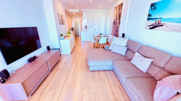 Resale - Apartments -
Orihuela Costa