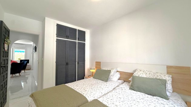 Reventa - Adosado -
Orihuela Costa - Villamartín