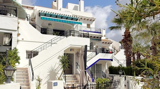 Reventa - Adosado -
Orihuela Costa - Villamartín