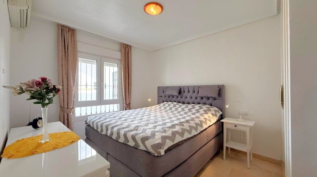 Reventa - Apartamentos -
Orihuela Costa - Villamartín