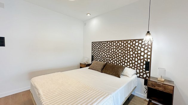 Reventa - Adosado -
Torrevieja - Torrevieja - Aguas Nuevas