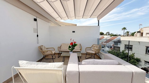 Reventa - Adosado -
Torrevieja - Torrevieja - Aguas Nuevas