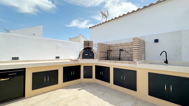 Reventa - Adosado -
Torrevieja - Torrevieja - Aguas Nuevas