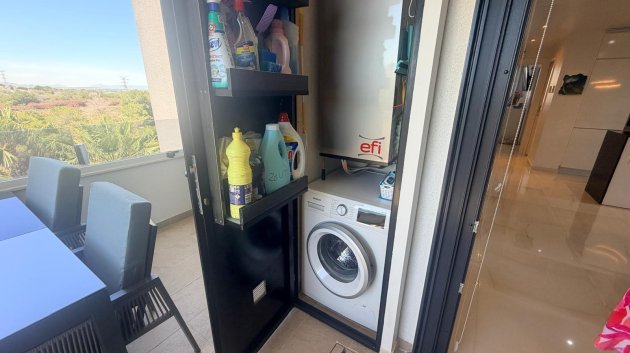 Reventa - Apartamentos -
Los Altos - Torrevieja