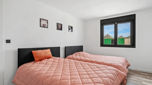 Reventa - Chalets -
Puerto Lumbreras - Esparragal de Puerto Lumbreras