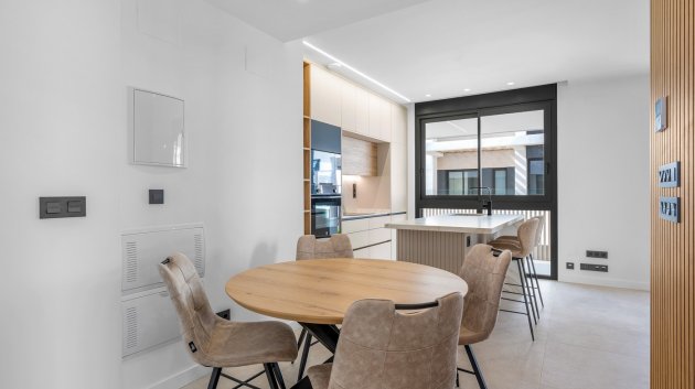Reventa - Apartamentos -
Los Alcazares - Santa Rosalia