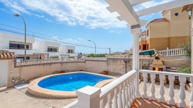 Reventa - Chalets -
Orihuela Costa - El Galan