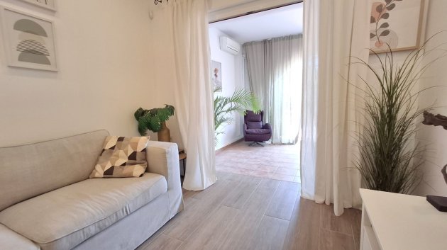 Reventa - Adosado -
Orihuela Costa - Playa Flamenca