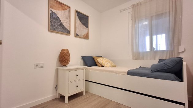 Reventa - Adosado -
Orihuela Costa - Playa Flamenca