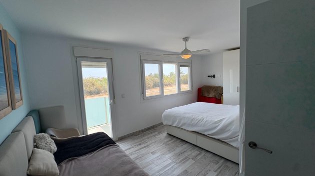 Reventa - Chalets -
Torrevieja - La Siesta