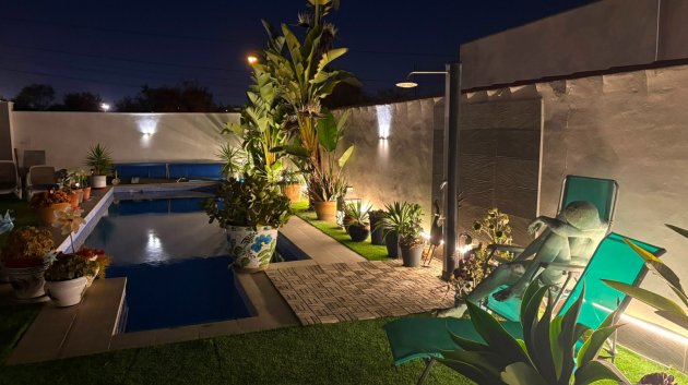 Reventa - Chalets -
Torrevieja - La Siesta