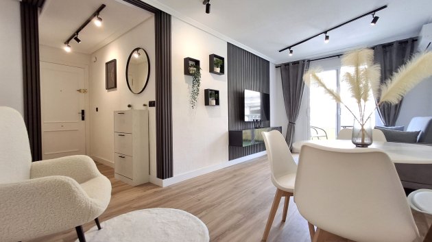 Reventa - Apartamentos -
Torrevieja - Cala del palangre