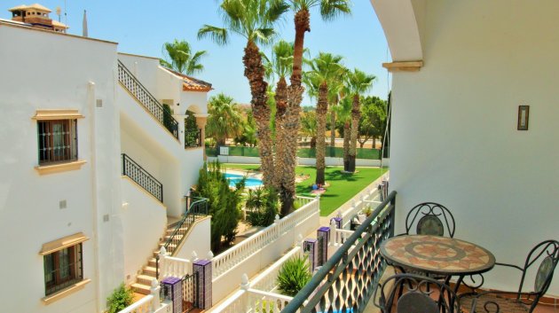 Reventa - Apartamentos -
Villamartín - PAU 8