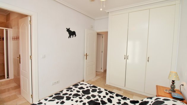 Reventa - Apartamentos -
Villamartín - PAU 8