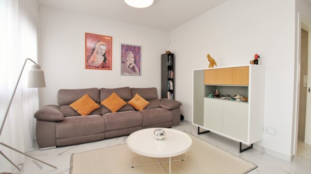 Reventa - Apartamentos -
San Miguel de Salinas