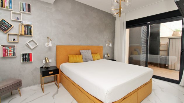 Reventa - Apartamentos -
San Miguel de Salinas