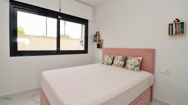 Reventa - Apartamentos -
San Miguel de Salinas