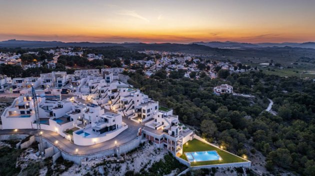Reventa - Apartamentos -
San Miguel de Salinas
