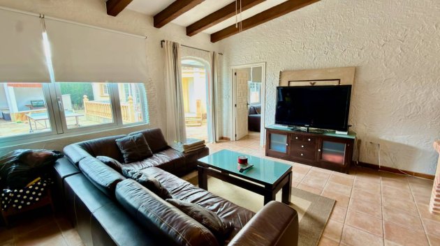 Resale - Villa -
Almoradí - Heredades