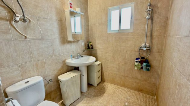 Resale - Villa -
Almoradí - Heredades