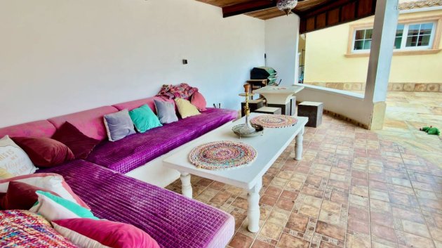 Resale - Villa -
Almoradí - Heredades