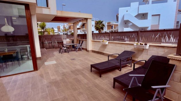 Resale - Villa -
Ciudad Quesada - Pueblo Bravo