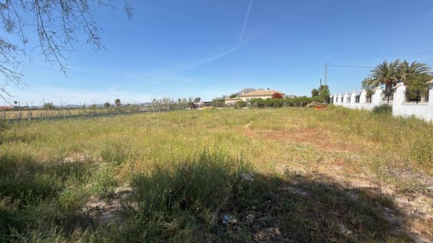 Resale - Villa -
Catral
