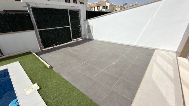 Reventa - Chalets -
Ciudad Quesada - Costa Blanca