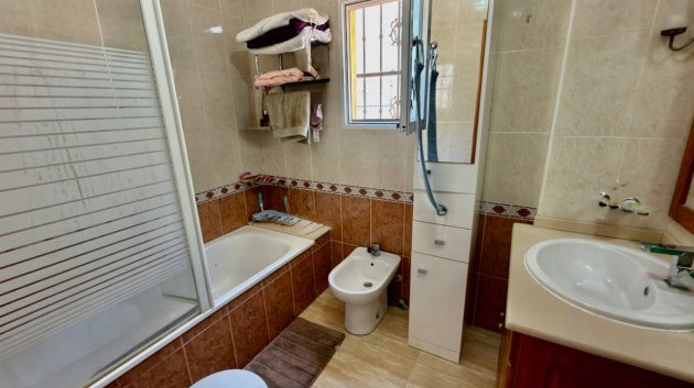 Reventa - Chalets -
Algorfa - Lo Crispin