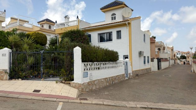 Reventa - Chalets -
Ciudad Quesada - La Marquesa Golf