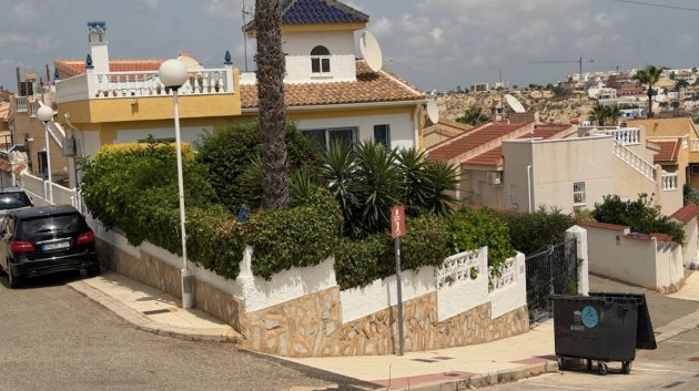 Reventa - Chalets -
Ciudad Quesada - La Marquesa Golf