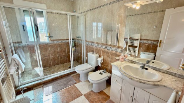 Resale - Villa -
Ciudad Quesada - Doña Pepa