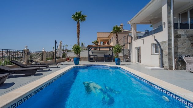 Resale - Villa -
Ciudad Quesada - La Marquesa Golf